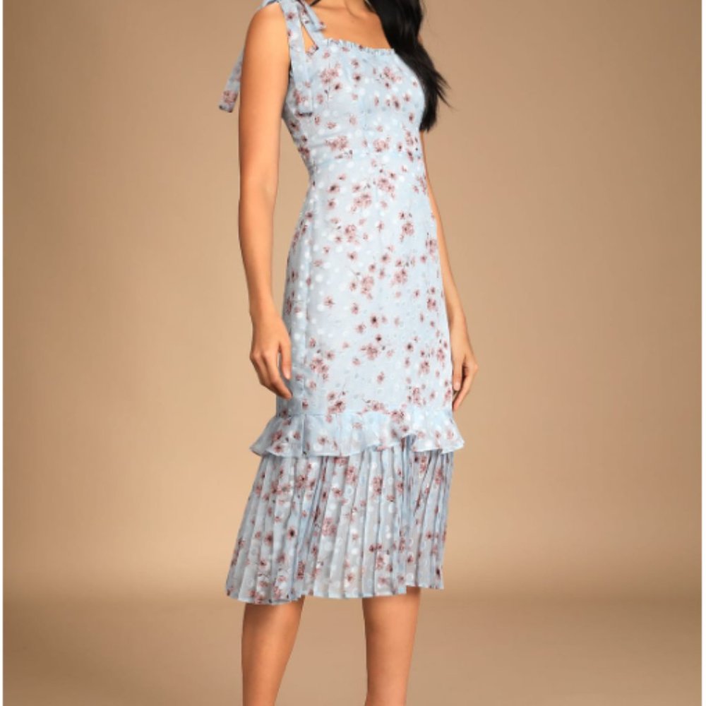 Lulus - Small - Terrace Views Light Blue Floral Print Tiered Midi Dress